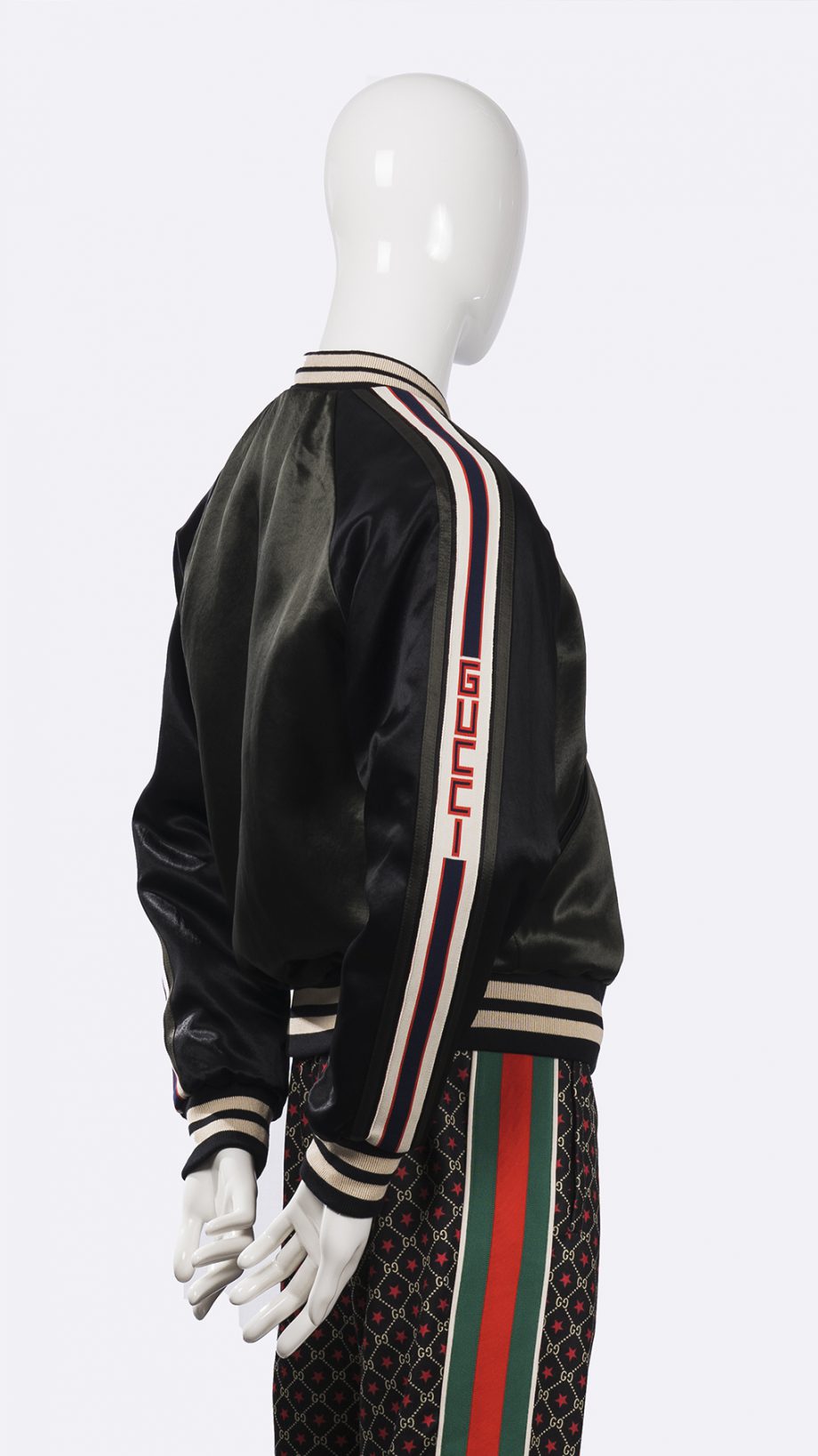 gucci-reversible_jacket-side_shot