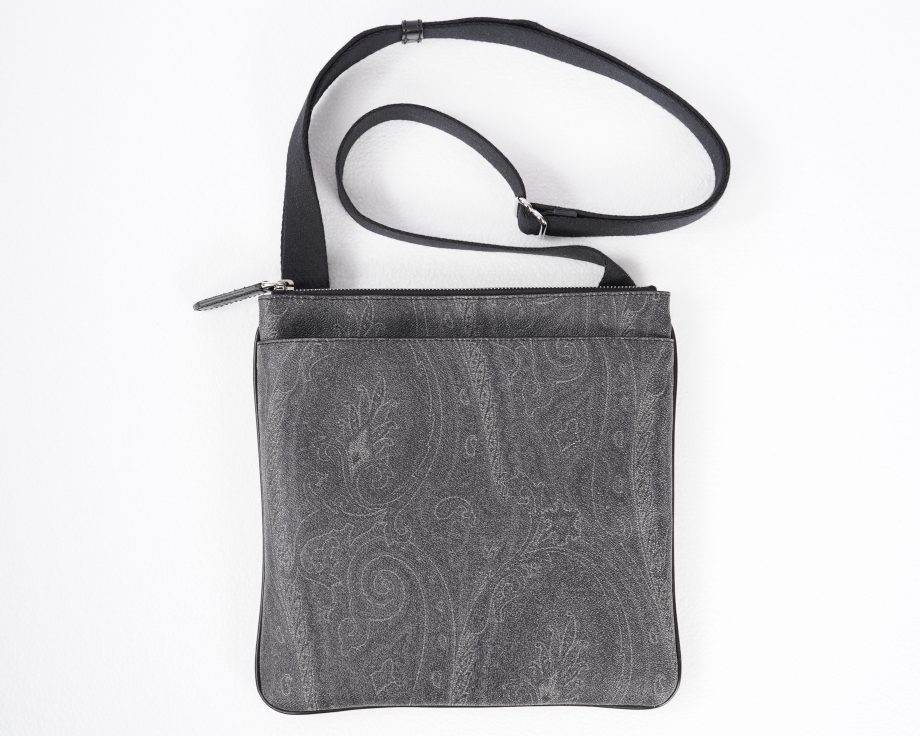 Etro-messenger_bag-full_shot.jpg