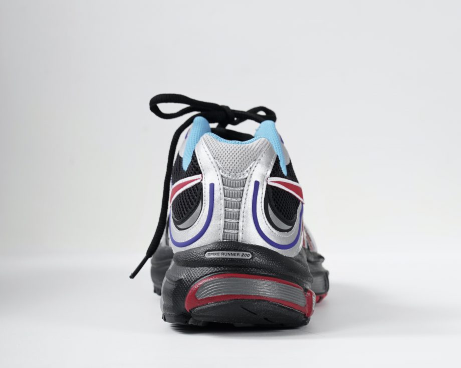 vetements_spike_runner_sneakers-back_shot.jpeg