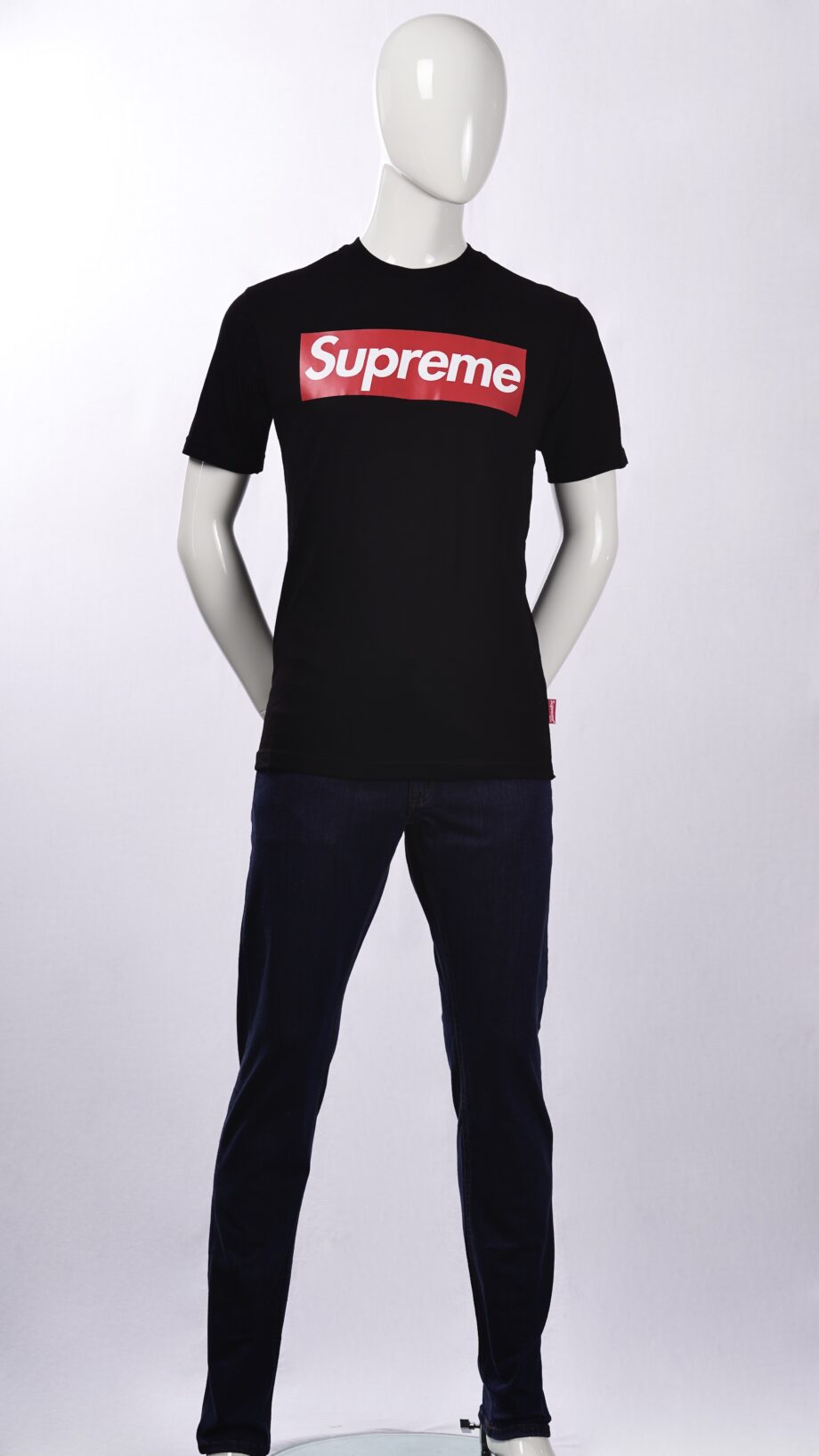 SUPREME_SPAIN_T-Shirt_with_Red_box_logo_3