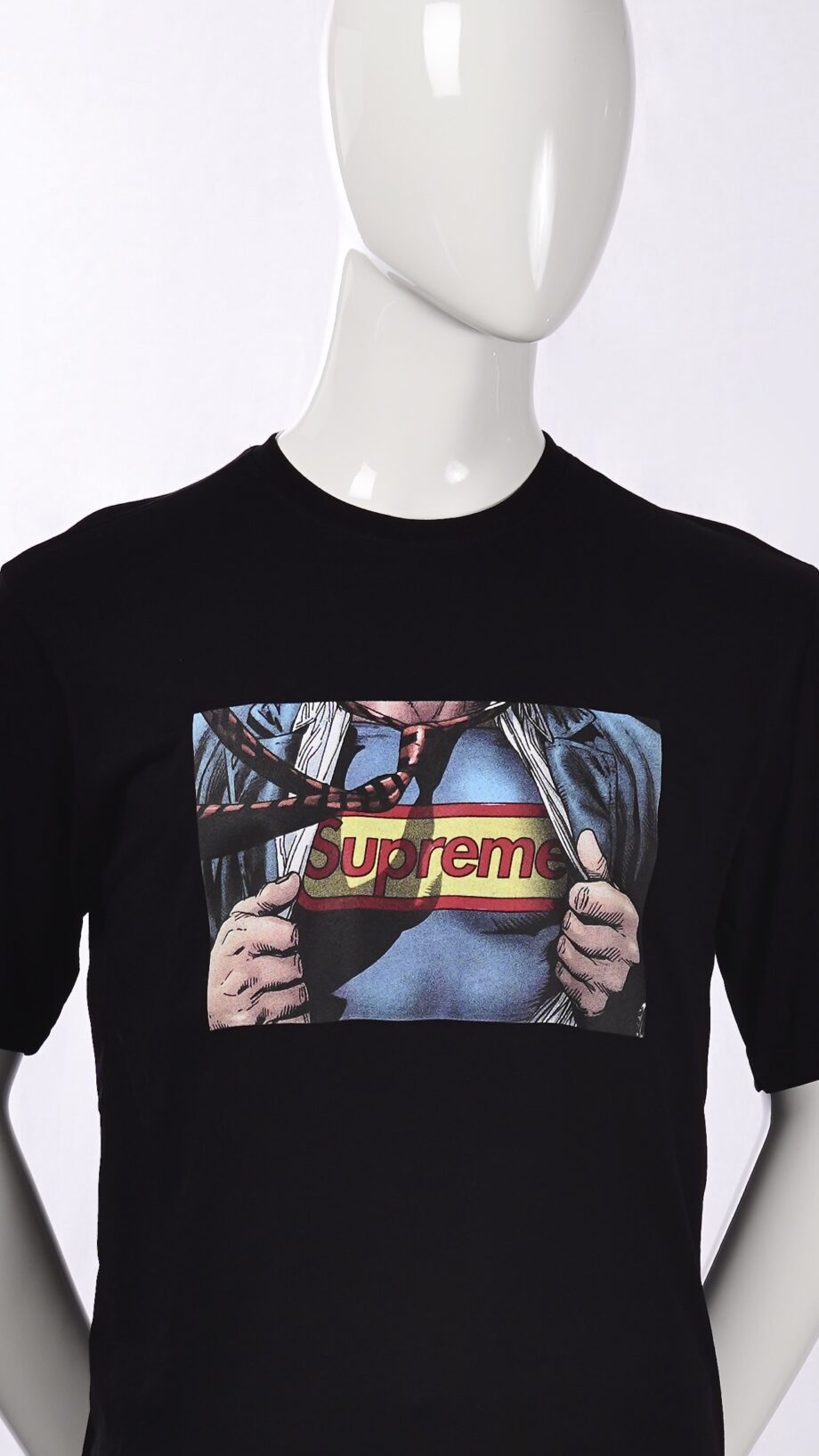 SUPREME_SPAIN_T-Shirt_with_Super_Supreme_Print_black_2.jpeg